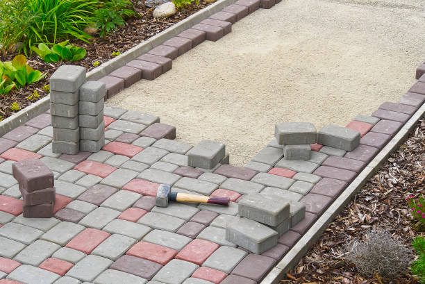 Best Best Driveway Pavers  in Beeville, TX
